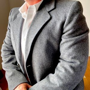 Pierre Cardin overcoat 44L